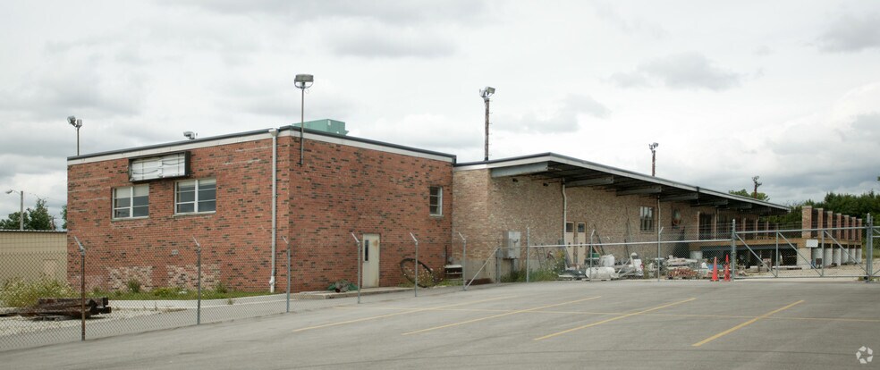 Howell Ave Redevelopment portefeuille de 3 biens à vendre sur LoopNet.fr - Photo principale – Image 1 sur 3