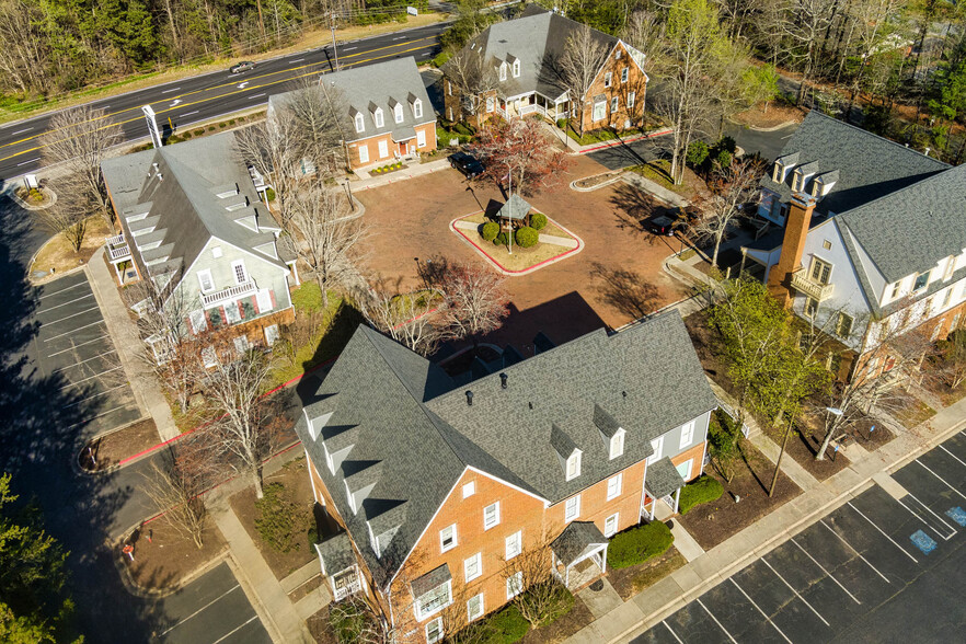 3937-3965 Holcomb Bridge Rd, Peachtree Corners, GA à louer - Aérien – Image 2 sur 10