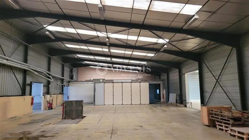 Local d'activités dans Couëron à vendre - Photo intérieure – Image 3 sur 3