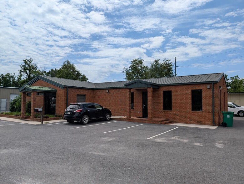 1321 W Hill Ave, Valdosta, GA à vendre - Photo de l’immeuble – Image 3 sur 24