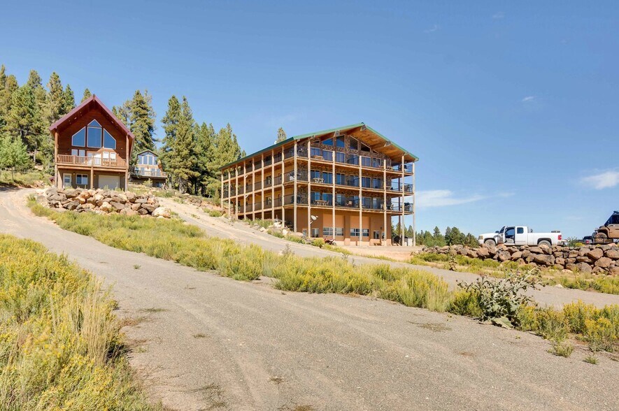 885 Church Dr, Duck Creek Village, UT à vendre - Photo de l’immeuble – Image 3 sur 10