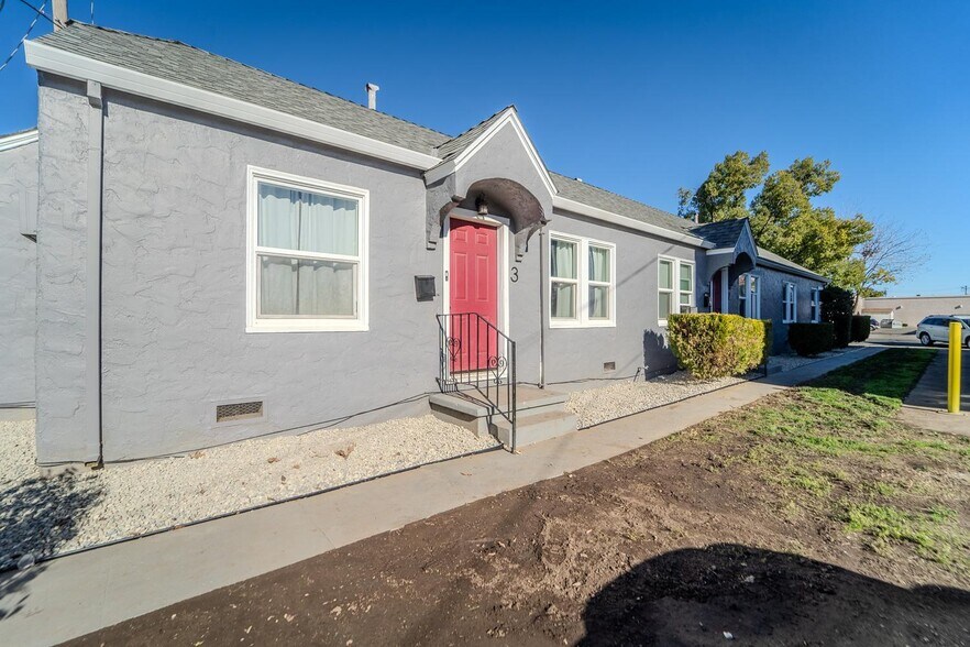 Oak and C St Multifamily Portfolio Sale portefeuille de 2 biens à vendre sur LoopNet.fr - Photo de l’immeuble – Image 2 sur 25