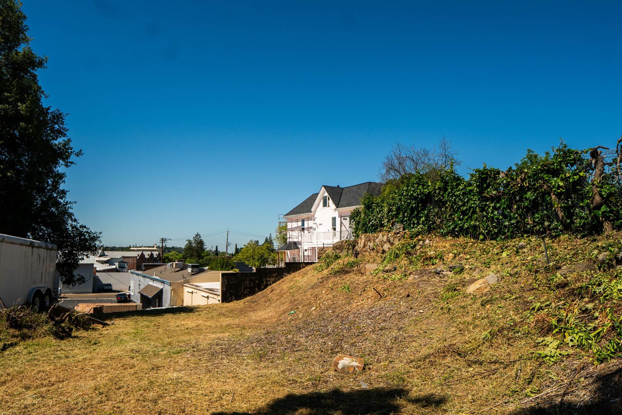 137 Harrison Ave, Auburn, CA à vendre Autre– Image 1 sur 2