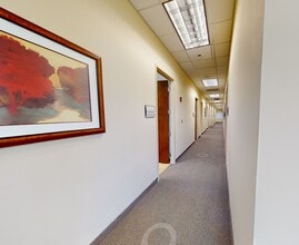 580-584 NW University Blvd, Port Saint Lucie, FL à louer Numérisation 3D Matterport– Image 1 sur 1