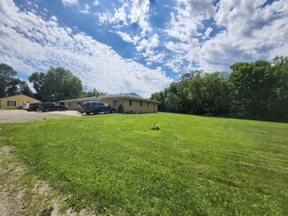Plus de détails pour 204 3rd St SW, Rake, IA - Logement à vendre