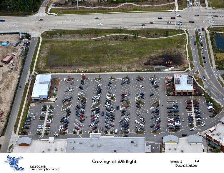 76303 William Burgess Rd, Yulee, FL à louer - Photo de l’immeuble – Image 3 sur 6