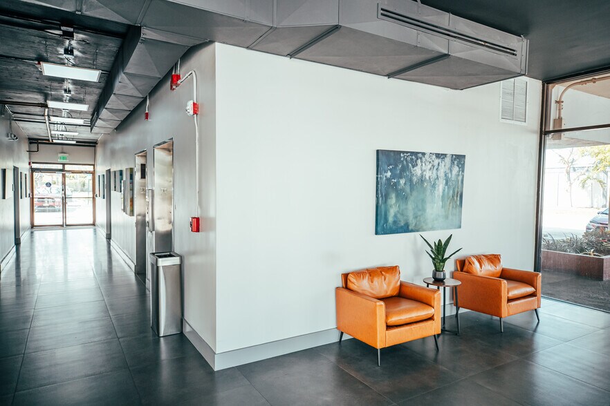 5353 N Federal Hwy, Fort Lauderdale, FL à louer - Photo de l’immeuble – Image 3 sur 6