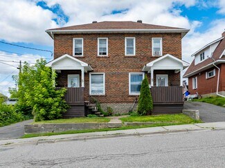 Plus de détails pour 3 Eyre St, Sudbury, ON - Logement à vendre