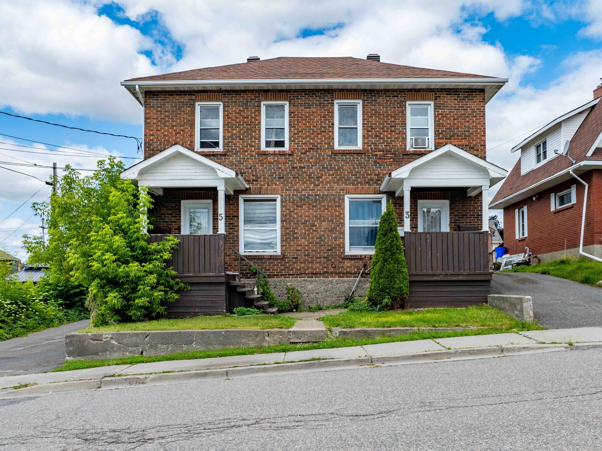3 Eyre St, Sudbury, ON à vendre Photo principale– Image 1 sur 16