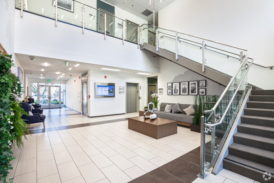 3150 Almaden Expy, San Jose, CA à louer - Photo intérieure – Image 3 sur 7
