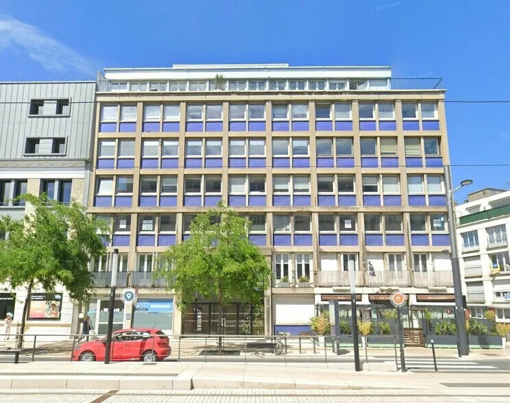 Bureau dans Le Havre à vendre - Photo de l’immeuble – Image 1 sur 3