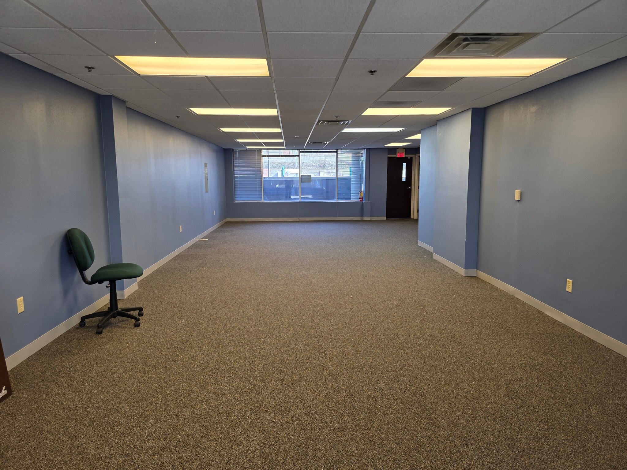 258 Corporate Dr, Madison, WI à louer Photo intérieure– Image 1 sur 4