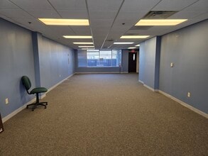258 Corporate Dr, Madison, WI à louer Photo intérieure– Image 1 sur 4