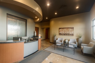 2631 Packerland Dr, Green Bay, WI à louer Hall d’entrée– Image 2 sur 8