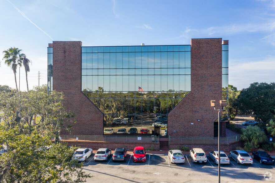 1620 Tamiami Trl, Port Charlotte, FL à louer - Photo de l’immeuble – Image 2 sur 7