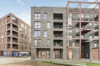 14 Tandy Pl, Londres à louer Photo de l’immeuble– Image 1 sur 15