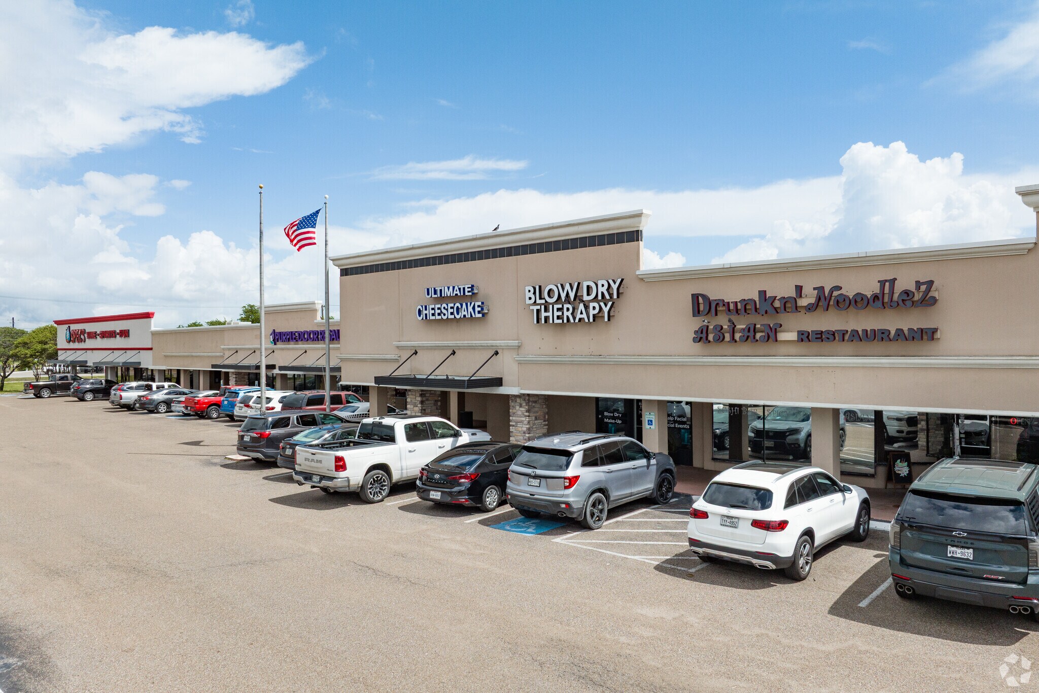4200-4250 S Alameda St, Corpus Christi, TX à louer Photo de l’immeuble– Image 1 sur 21