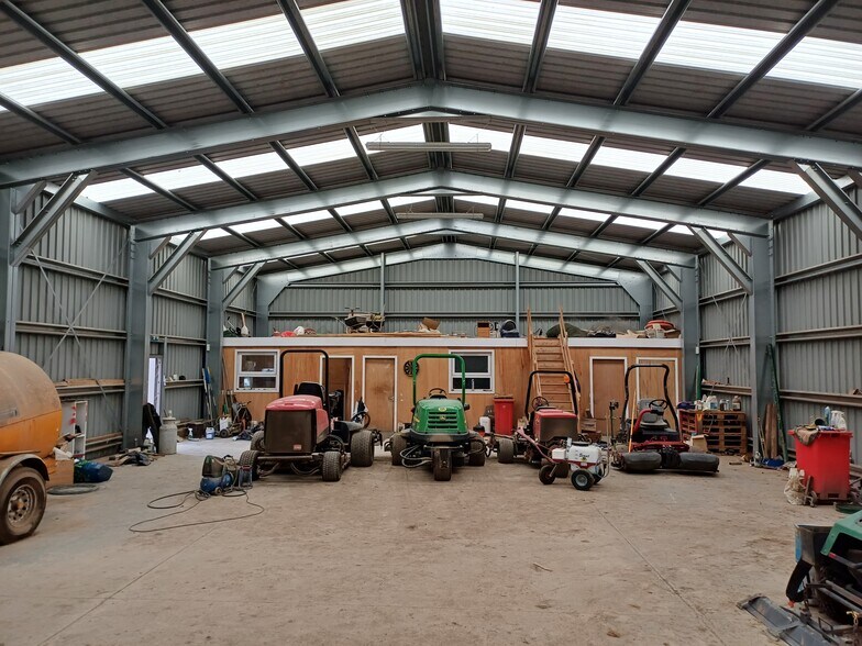 Legbrannock Rd, Motherwell à louer - Photo de l’immeuble – Image 2 sur 5