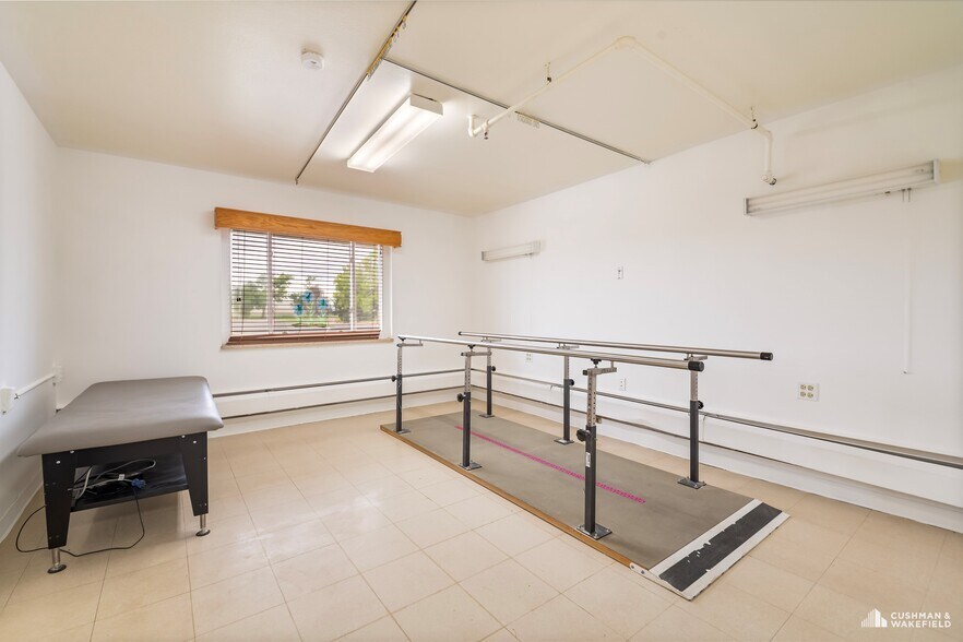 323 W 9th Ave, Yuma, CO à vendre - Photo de l’immeuble – Image 3 sur 8