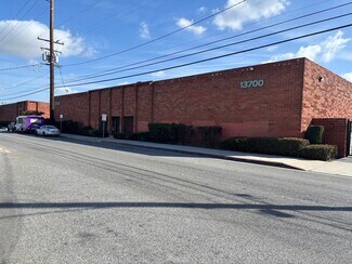 Plus de détails pour 13700 Crenshaw Blvd, Gardena, CA - Industriel/Logistique à vendre