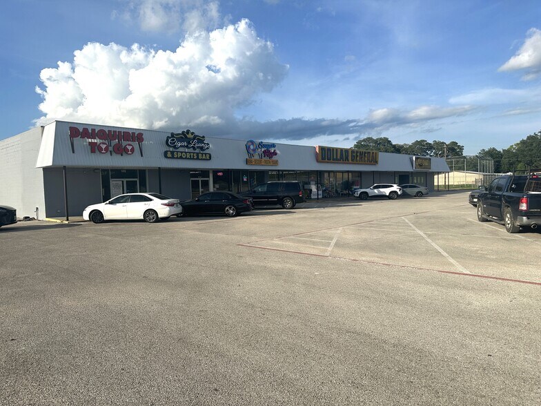 1400-1420 Walnut St, Columbus, TX à vendre - Photo de l’immeuble – Image 2 sur 7