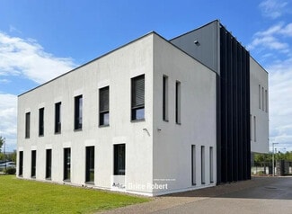 Plus de détails pour 3 Rue Jean Carmet, Saint-Priest - Bureau à vendre