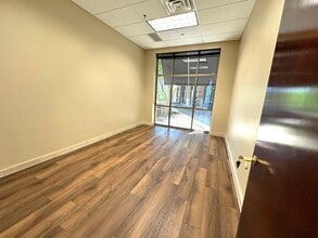 7800 Preston Rd, Plano, TX à louer Photo intérieure– Image 1 sur 1