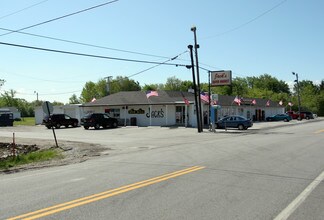 Plus de détails pour 56 S Howard Rd, Curtice, OH - Local commercial à vendre