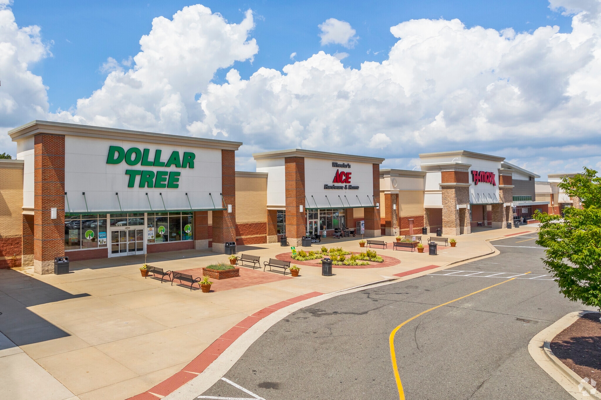 1723-1771 Ritchie Station Ct, Capitol Heights, MD à louer Photo principale– Image 1 sur 7