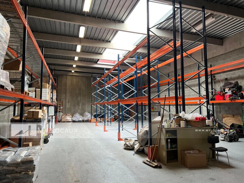Industriel/Logistique dans Argenteuil à louer - Photo de l’immeuble – Image 3 sur 8