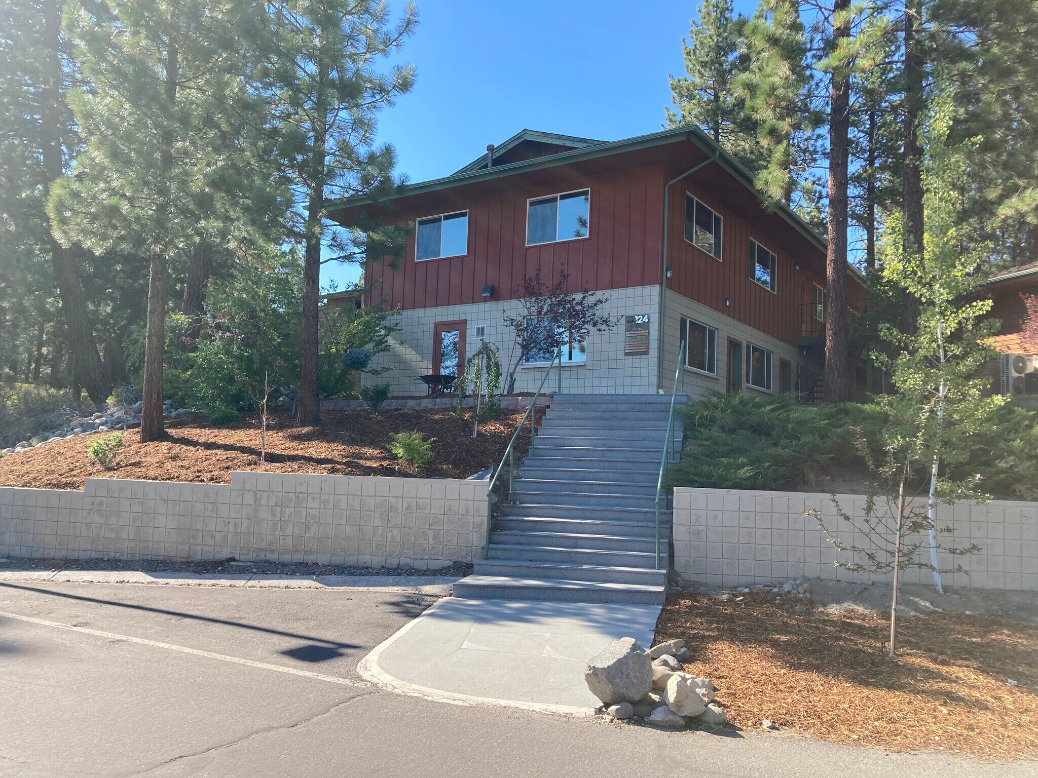124 McFaul Way, Zephyr Cove, NV à louer Photo principale– Image 1 sur 15