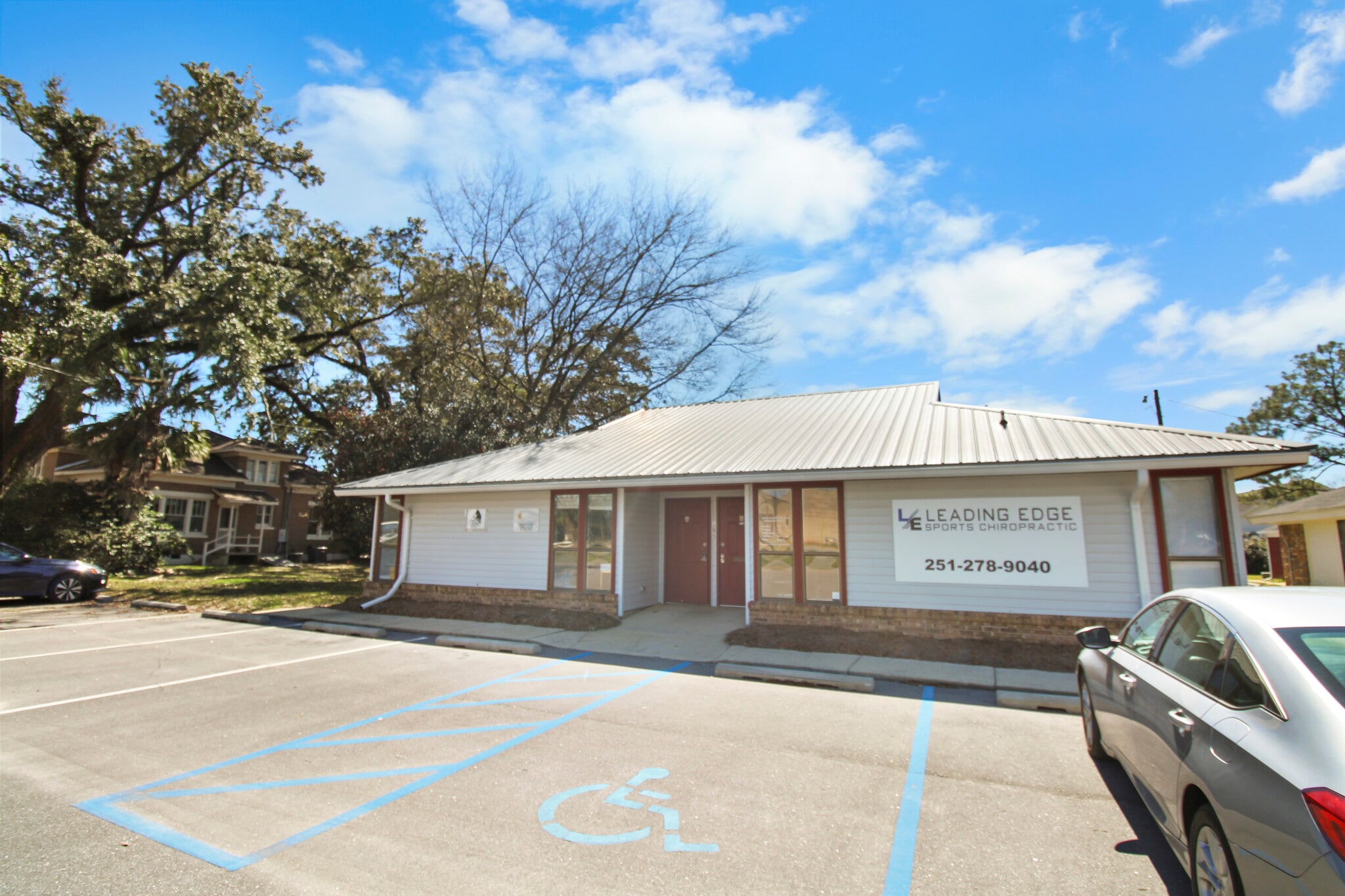 105 W Camphor Ave, Foley, AL à louer Photo de l’immeuble– Image 1 sur 12