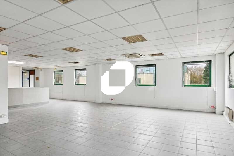 Local d’activités dans Viry-Châtillon à louer - Photo intérieure – Image 3 sur 11