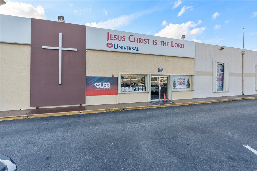 2647-2699 N State Road 7, Lauderhill, FL à louer - Photo de l’immeuble – Image 3 sur 37