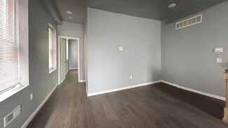 Plus de détails pour 275 S 56th St, Philadelphia, PA - Logement à vendre