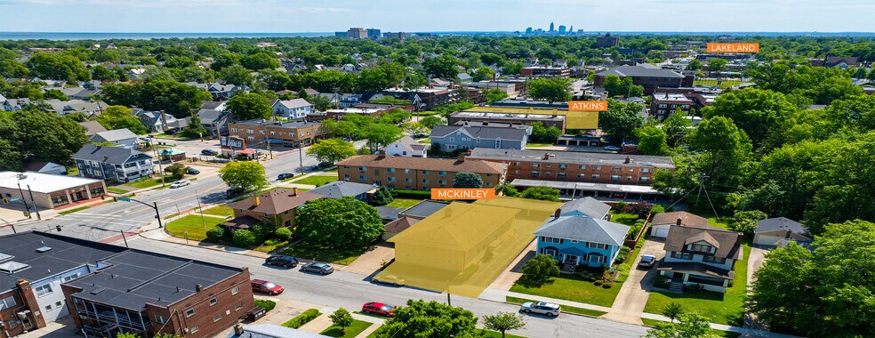 Lakewood 30 portefeuille de 3 biens à vendre sur LoopNet.fr - Photo de l’immeuble – Image 1 sur 16
