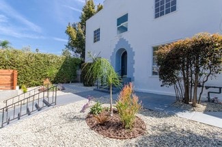 Plus de détails pour 406 S Coronado St, Los Angeles, CA - Logement à vendre