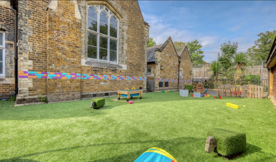 Avenue Road, Londres à louer Photo de l’immeuble– Image 1 sur 3