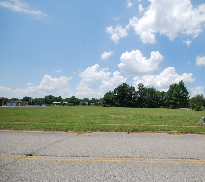 2949 US-45 Frontage byp, Jackson, TN à vendre - Photo de l’immeuble – Image 2 sur 11