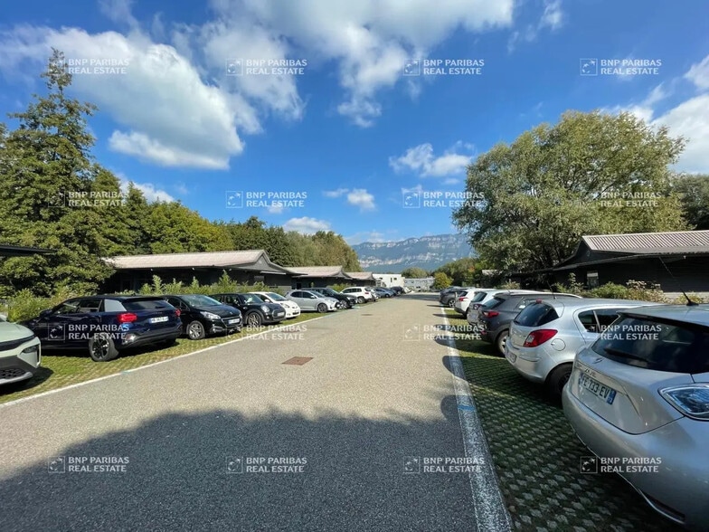 Bureau dans Le Bourget-du-Lac à vendre - Photo de l’immeuble – Image 3 sur 6