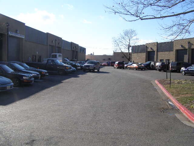 7950-7978 Cryden Way, Forestville, MD à louer - Photo de l’immeuble – Image 3 sur 9