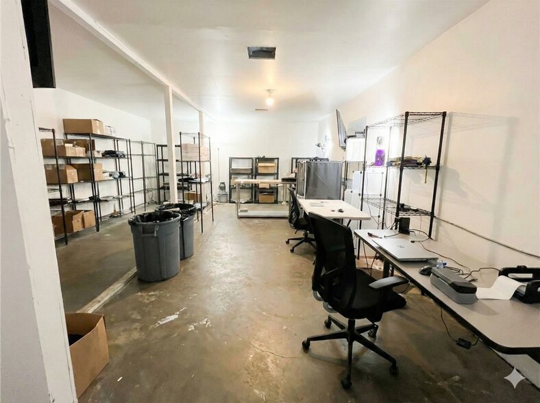 3242 Fowler St, Los Angeles, CA à louer - Photo de l’immeuble – Image 2 sur 23