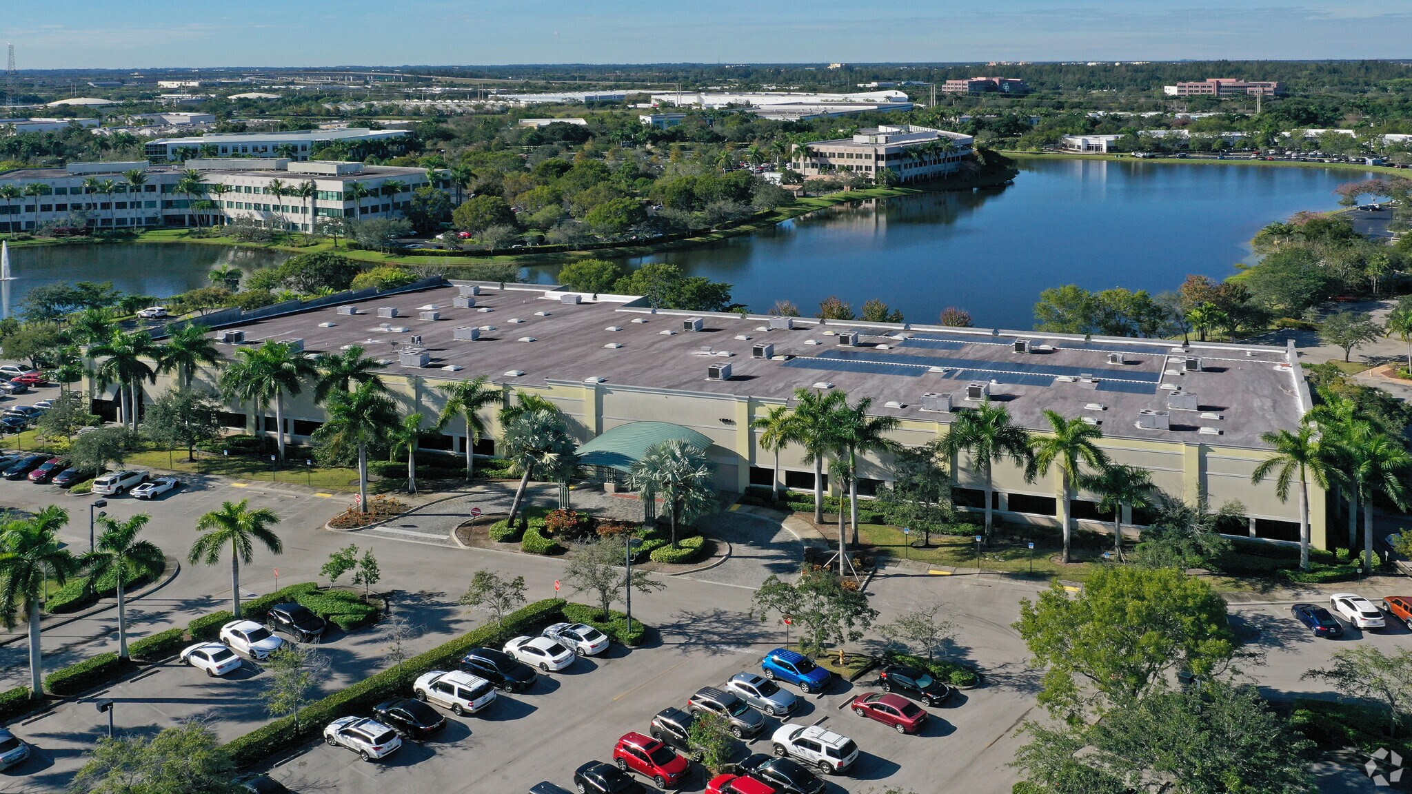 1391 NW 136th Ave, Sunrise, FL à louer Photo de l’immeuble– Image 1 sur 12