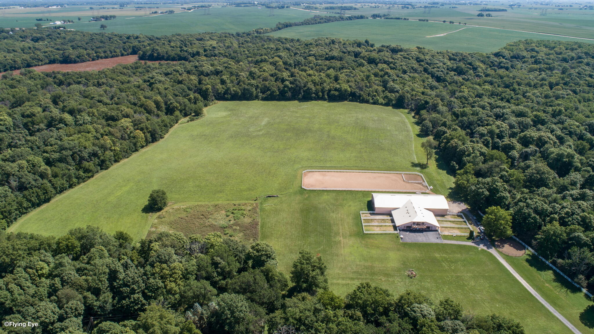 8970 Millbrook Rd, Newark, IL à vendre Photo de l’immeuble– Image 1 sur 33