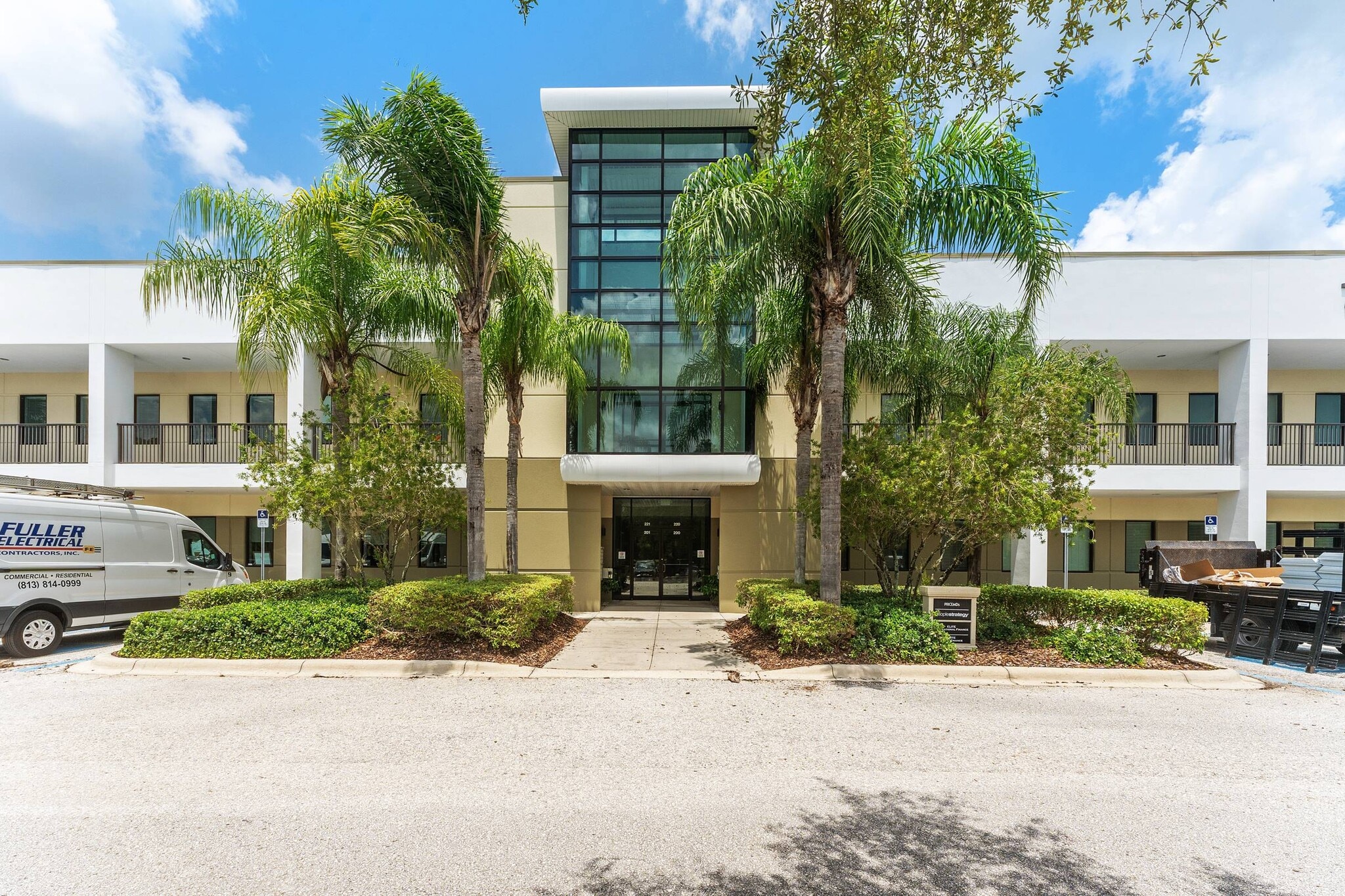 720 N Brooker Creek Blvd, Oldsmar, FL à vendre Photo principale– Image 1 sur 18