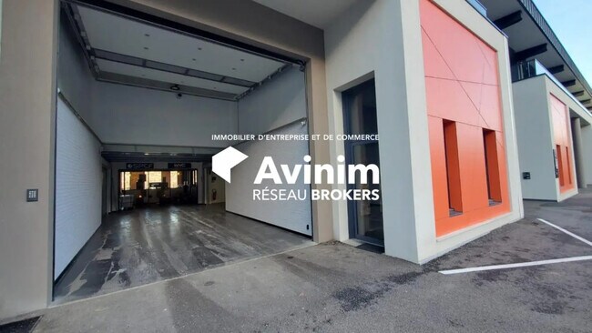 Plus de détails pour Industriel/Logistique à louer