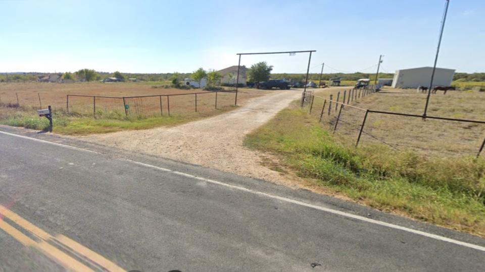 12242 Ballerstedt Rd, Elgin, TX à louer - Photo principale – Image 3 sur 4