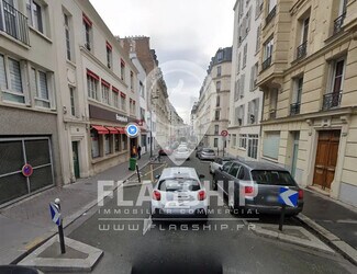 Plus de détails pour Local commercial à louer