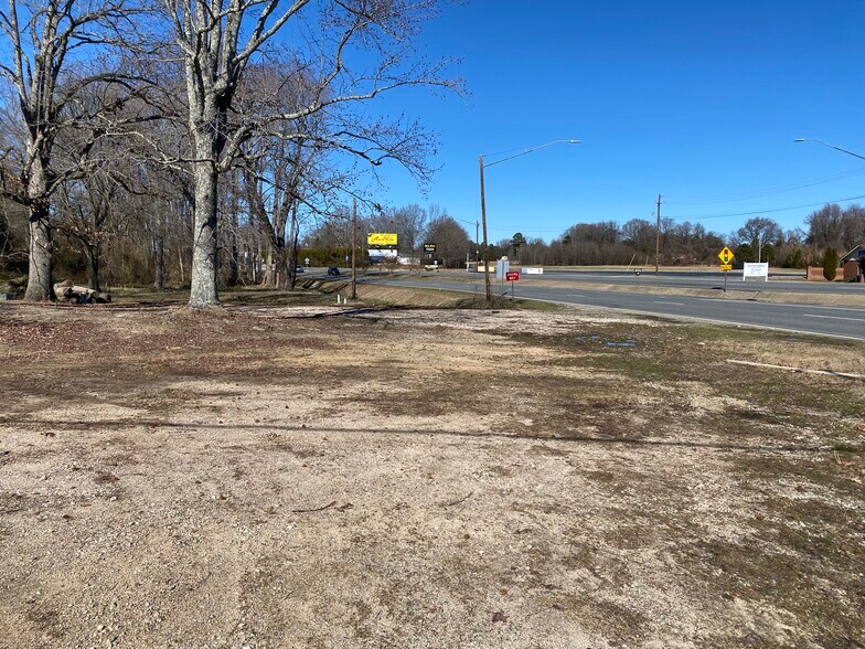 653 E 14th St, Kannapolis, NC à vendre - Photo de l’immeuble – Image 3 sur 9