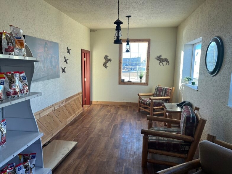 618 W Pine St, Pinedale, WY à vendre - Photo de l’immeuble – Image 3 sur 16